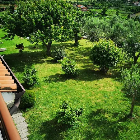 בית נופש Apartma S&m *