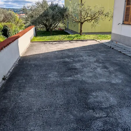 בית נופש Apartma S&m