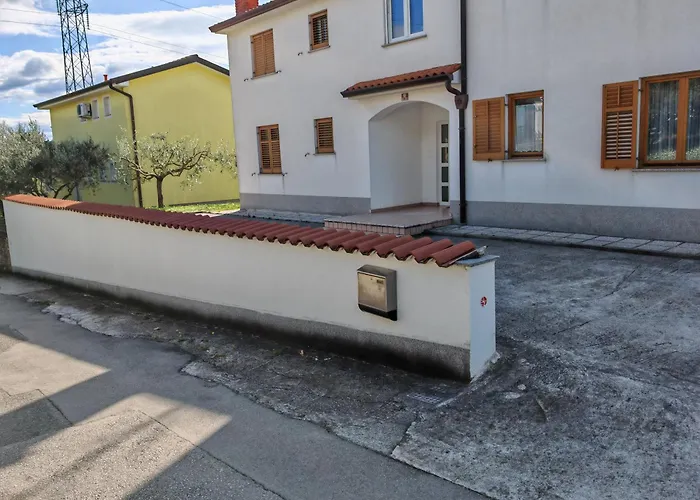 度假居 Apartma S&m